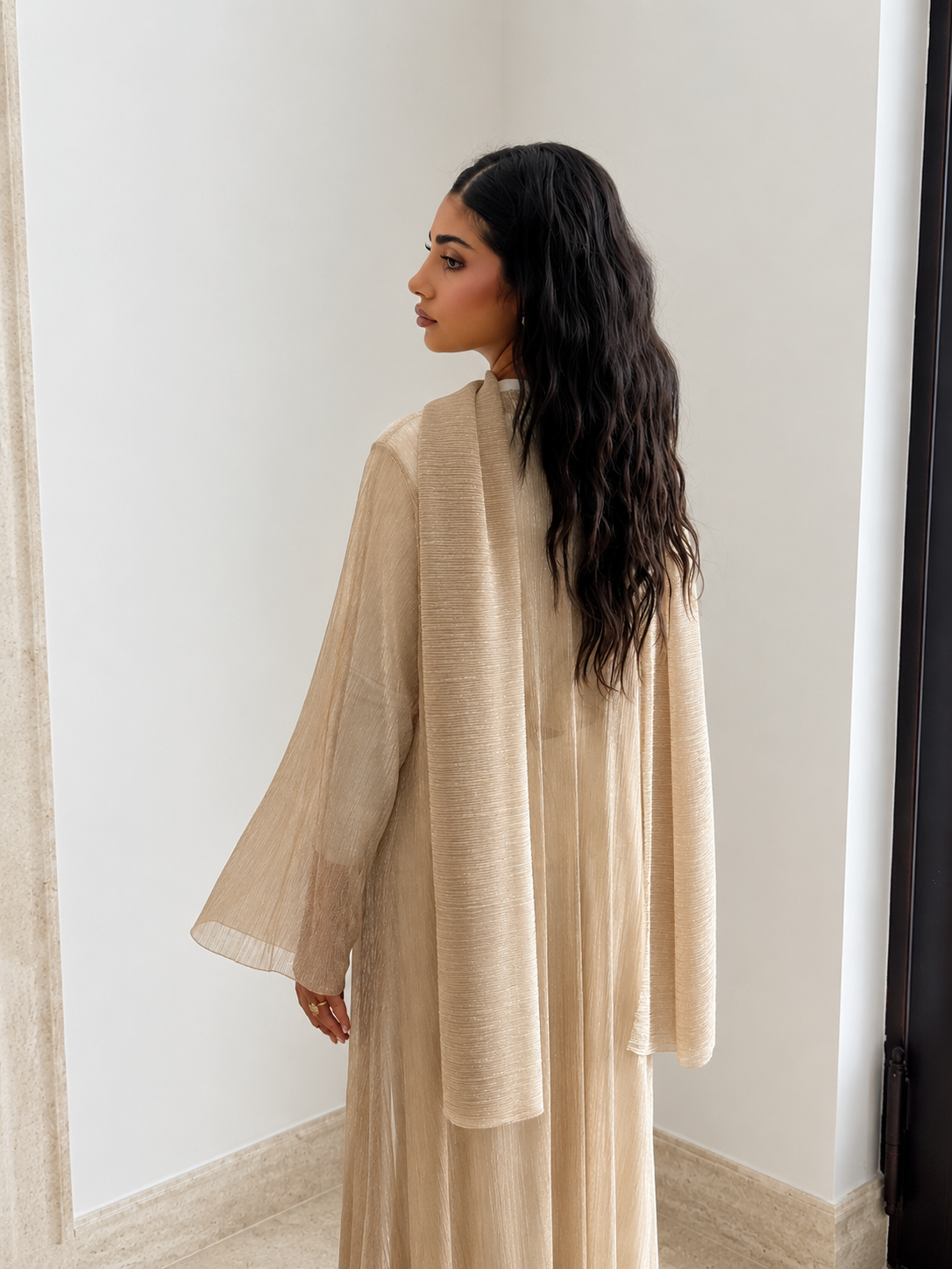 Lumière Abaya