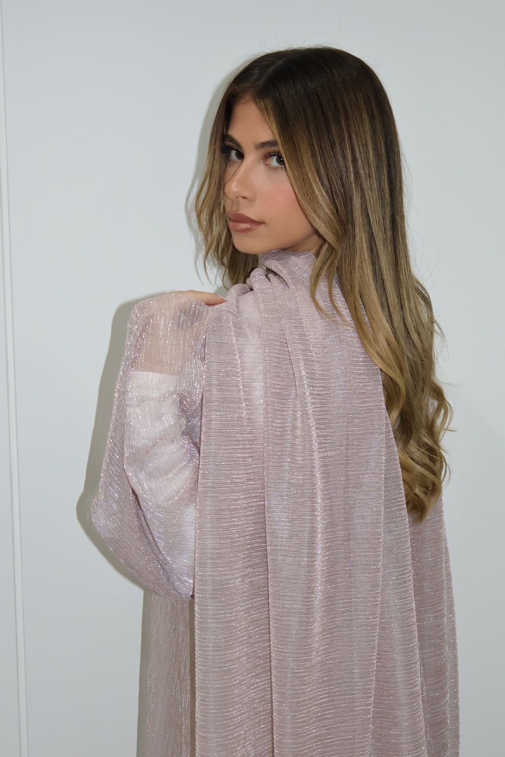 Lumière Abaya