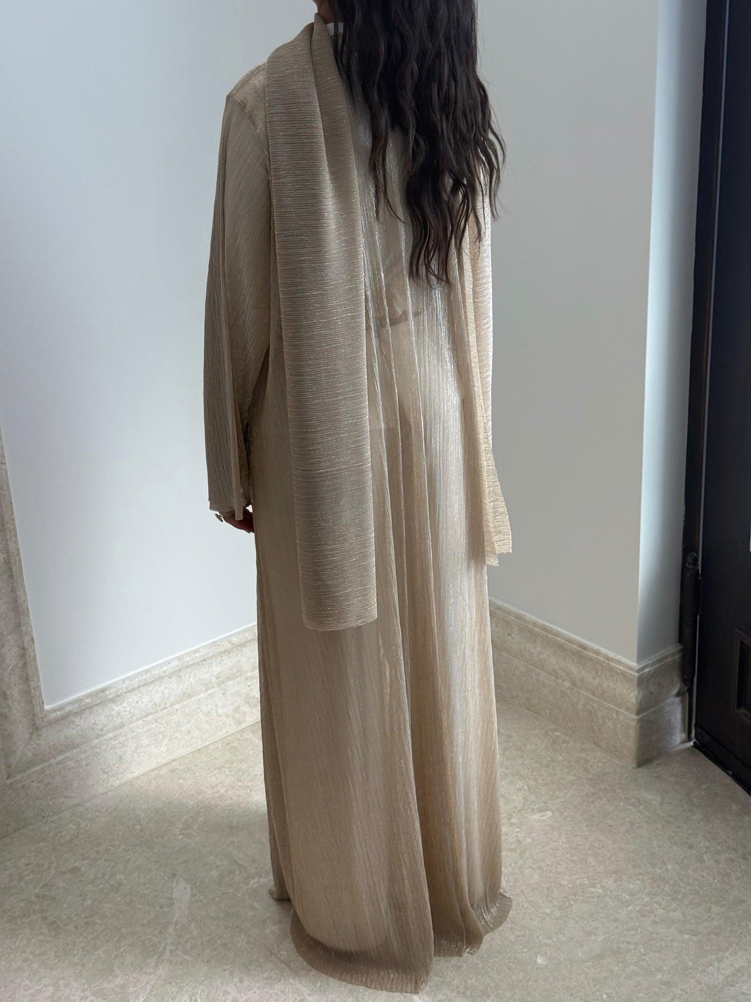 Lumière Abaya