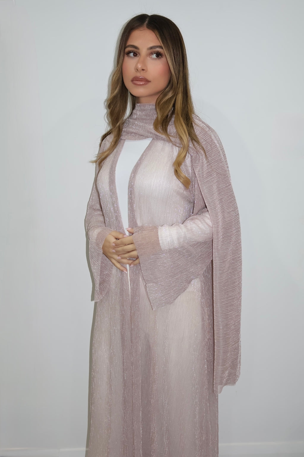 Lumière Abaya