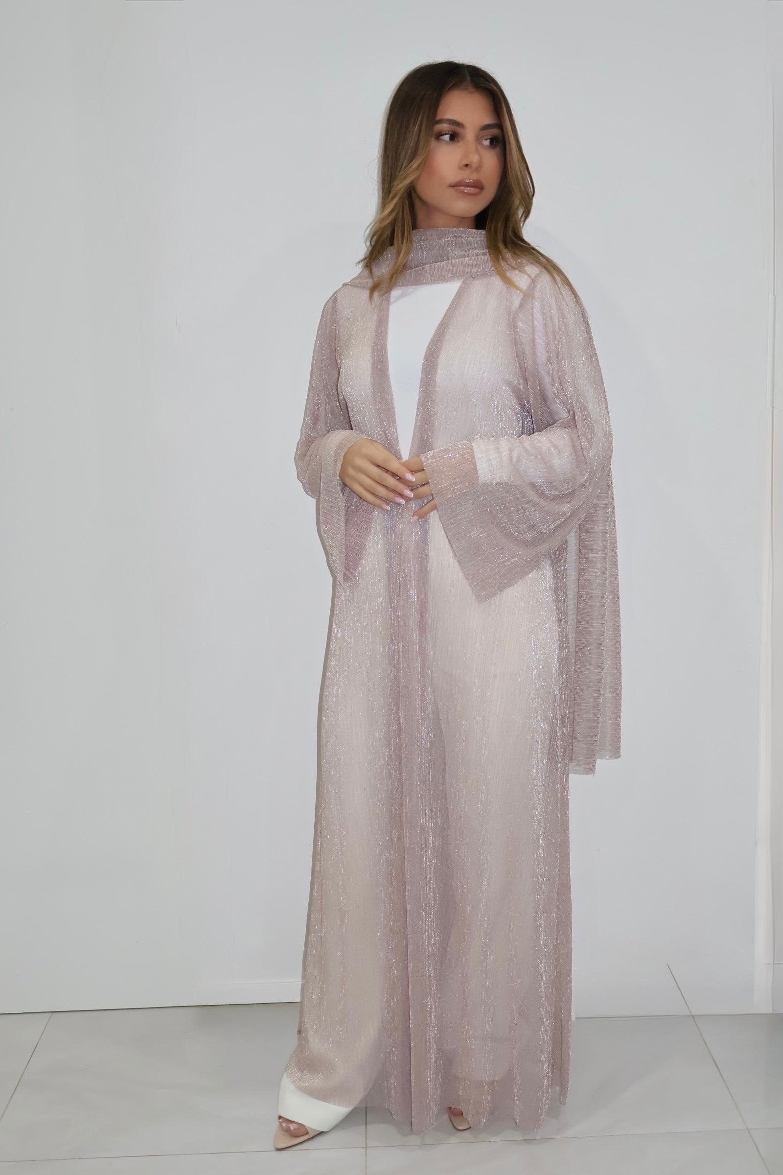 Lumière Abaya